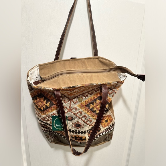 Myra Bag Tote Canvas and Leather Shoulder Strap Zipped Bag - NWT - Picture 6 of 16